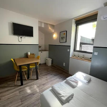 Aparthotel Casa 2*