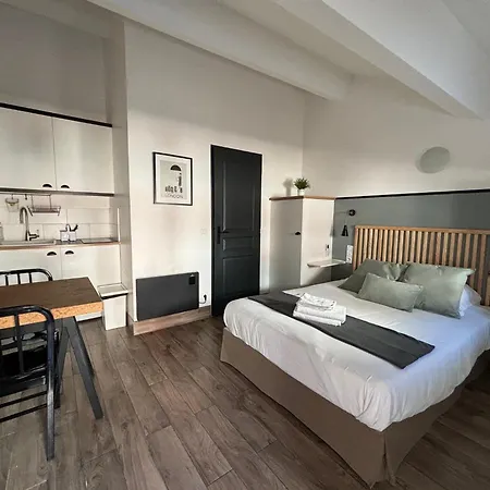 Casa Aparthotel 2*