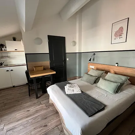 Casa 2*